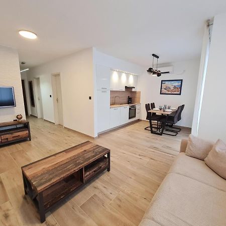 Апартаменты Bellistra Apartman Rabac - E Экстерьер фото