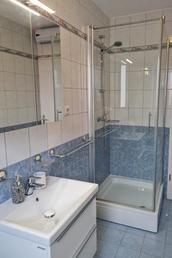 Апартаменты Bellistra Apartman Rabac - E Экстерьер фото